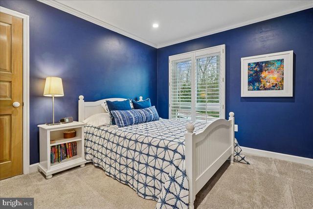 2111 LIRIO CT, Reston, VA 20191