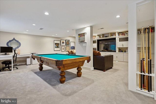 2111 LIRIO CT, Reston, VA 20191