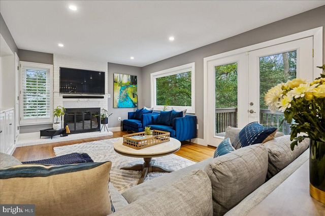 2111 LIRIO CT, Reston, VA 20191