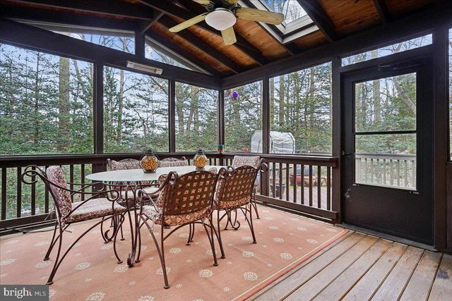 2111 LIRIO CT, Reston, VA 20191