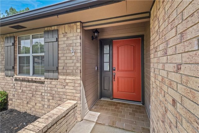 300 Stein Street, Centerton, AR 72719