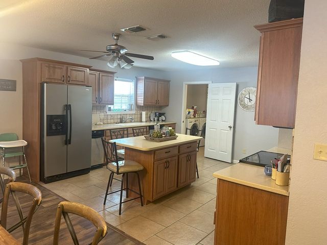 406 County Rd 530, Eastland, TX 76448