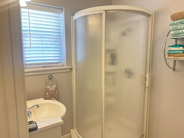 406 County Rd 530, Eastland, TX 76448