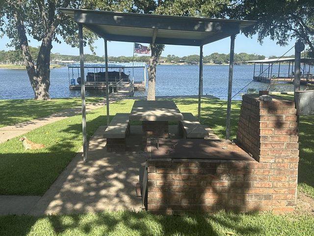 406 County Rd 530, Eastland, TX 76448