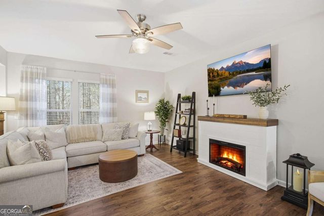 1532 Brookmere Way, Cumming, GA 30040