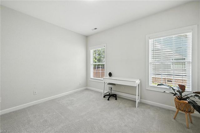 1732 Mount Airy CT, Virginia Beach, VA 23456
