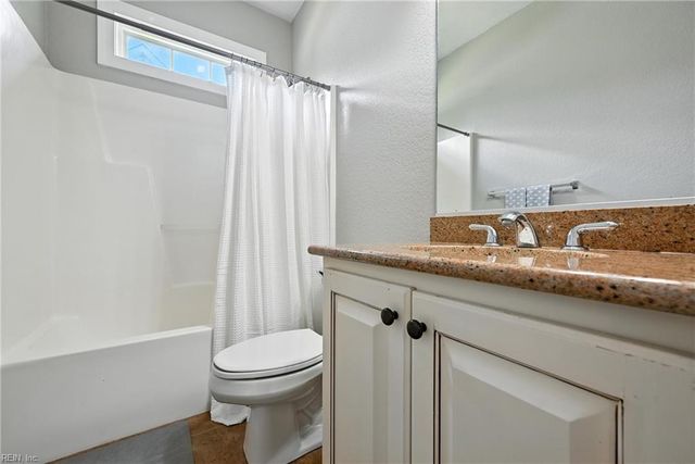 1732 Mount Airy CT, Virginia Beach, VA 23456