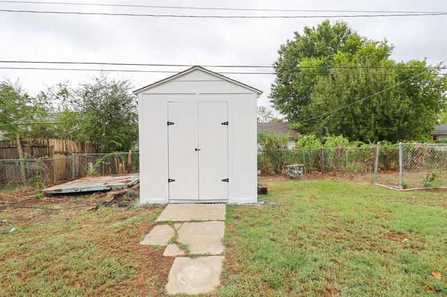 5797 E 26th Street, Tulsa, OK 74114