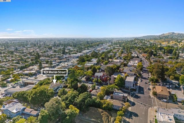 921 Warren St, Hayward, CA 94541