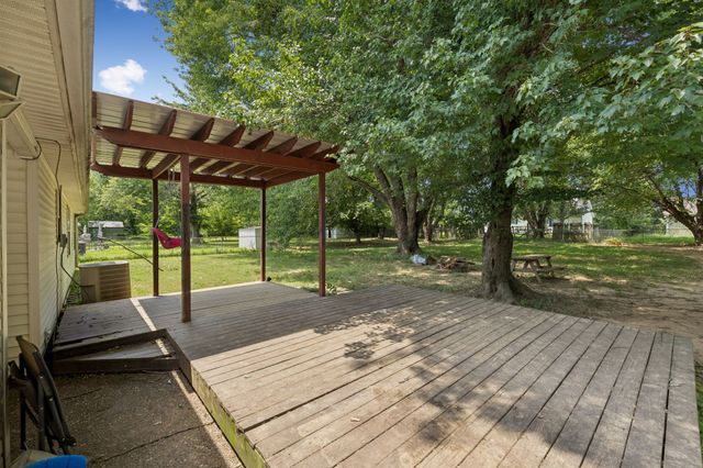 216 New Gritton Ave, Oak Grove, KY 42262