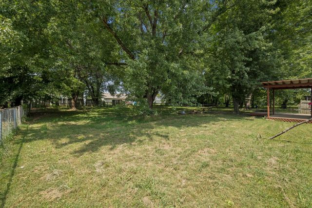 216 New Gritton Ave, Oak Grove, KY 42262