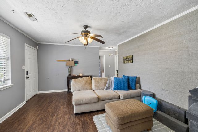 216 New Gritton Ave, Oak Grove, KY 42262