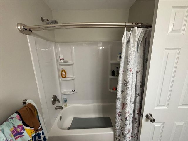 3000 Magic Hollow BLVD, Virginia Beach, VA 23453