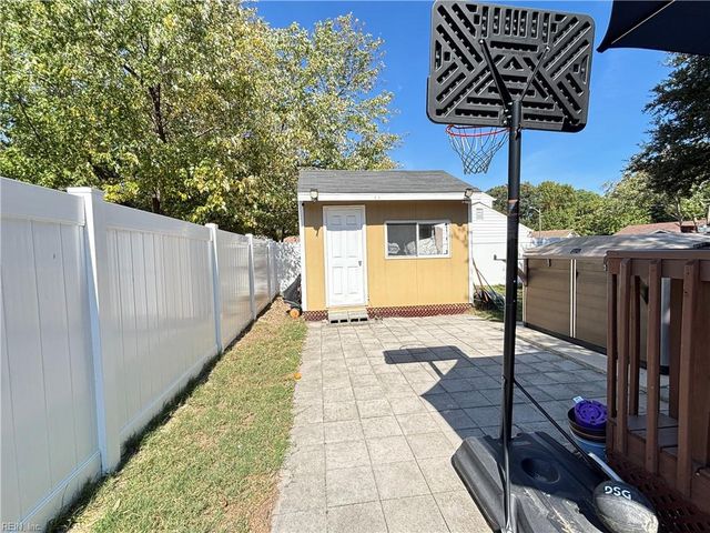 3000 Magic Hollow BLVD, Virginia Beach, VA 23453