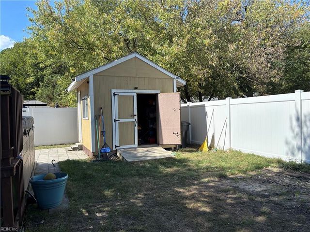 3000 Magic Hollow BLVD, Virginia Beach, VA 23453