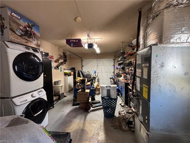 3000 Magic Hollow BLVD, Virginia Beach, VA 23453