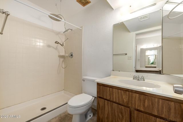 3109 W HARMONT Drive, Phoenix, AZ 85051