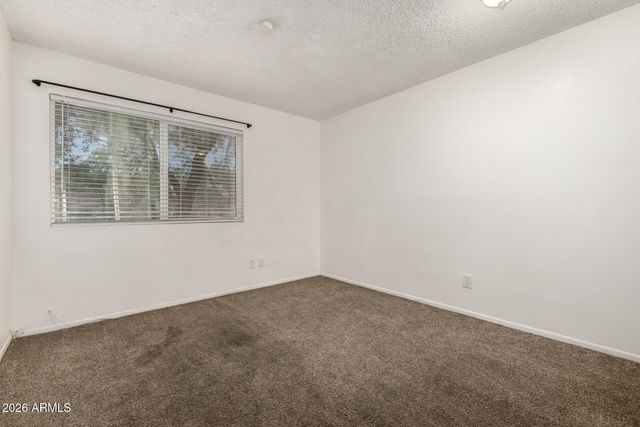 3109 W HARMONT Drive, Phoenix, AZ 85051