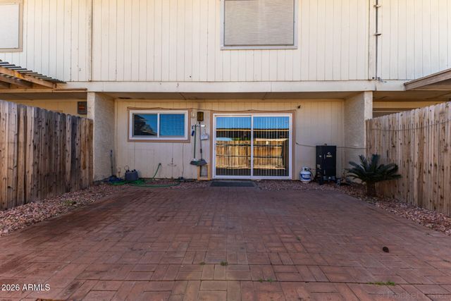 3109 W HARMONT Drive, Phoenix, AZ 85051