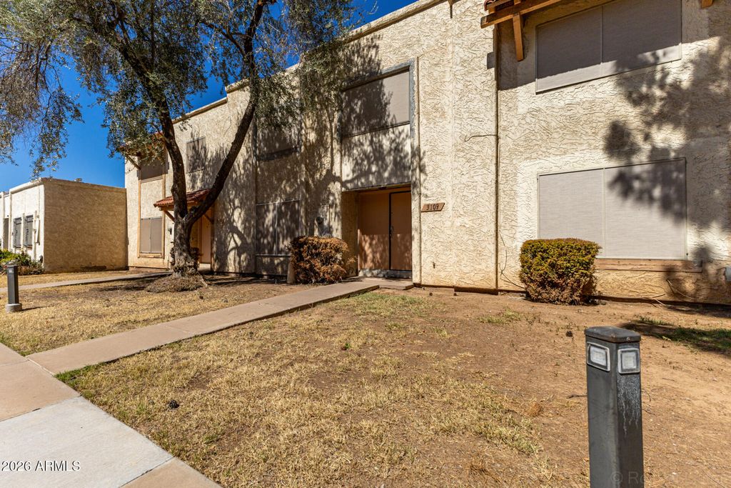 3109 W HARMONT Drive, Phoenix, AZ 85051 — photo 4