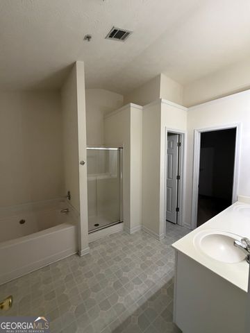 2601 Avery Park Circle 14, Atlanta, GA 30360