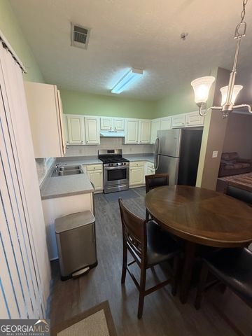 2601 Avery Park Circle 14, Atlanta, GA 30360
