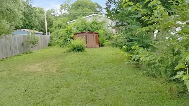 13809 SEELEY Avenue, Blue Island, IL 60406