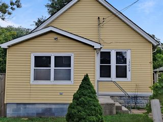 13809 SEELEY Avenue, Blue Island, IL 60406