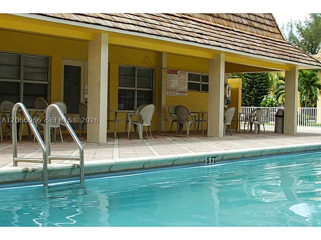 7400 Miami Lakes Dr D107, Miami Lakes, FL 33014
