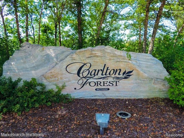 28431 Carlton Way Drive, Novi, MI 48377
