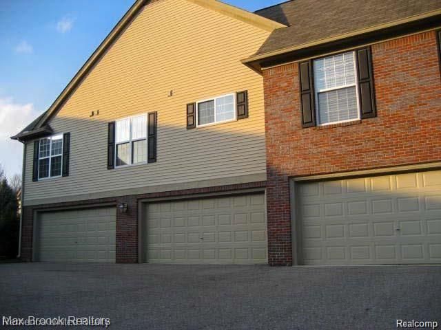 28431 Carlton Way Drive, Novi, MI 48377