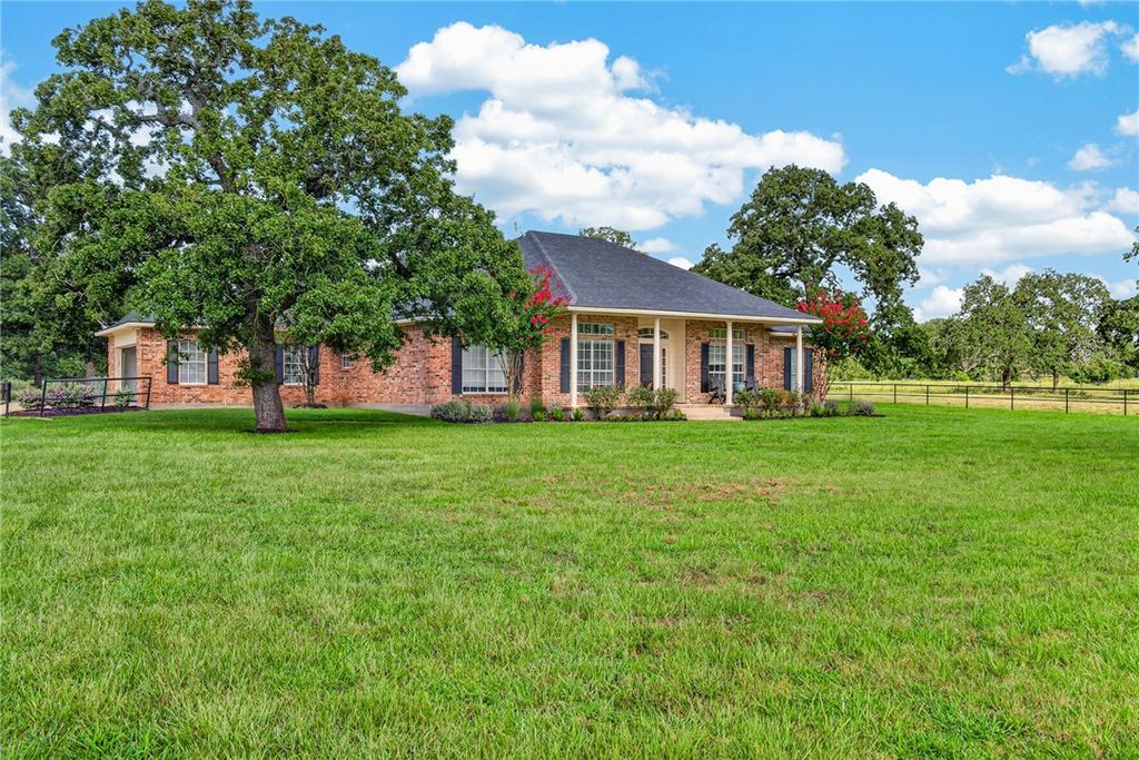 4948 Koppe Bridge Road, College Station, TX 77845 — photo 2