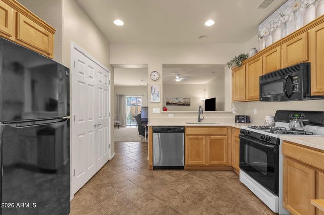 18337 N SOFT WIND Drive, Maricopa, AZ 85138