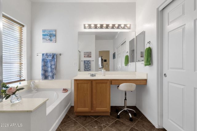 18337 N SOFT WIND Drive, Maricopa, AZ 85138