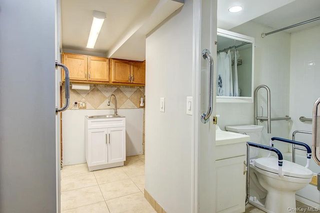 90-10 69th Avenue, Forest Hills, NY 11375