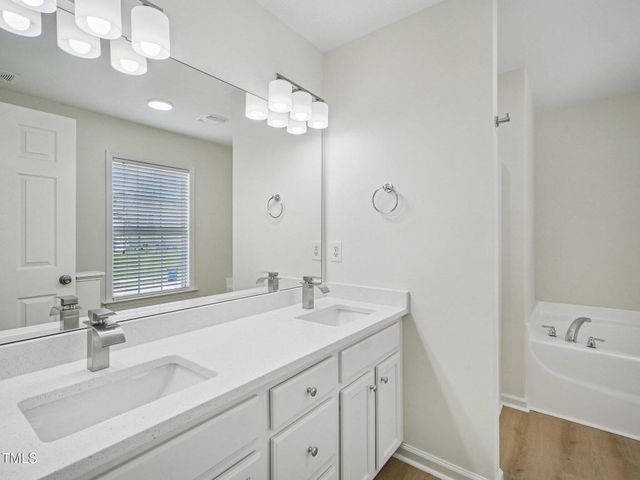 5908 Abbington Way, Raleigh, NC 27610