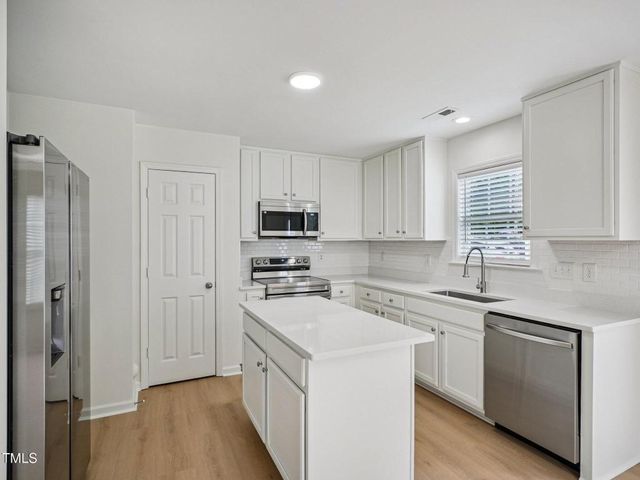5908 Abbington Way, Raleigh, NC 27610