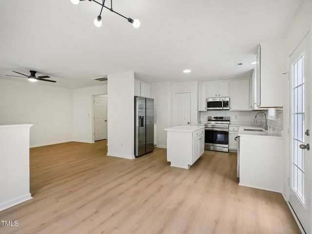 5908 Abbington Way, Raleigh, NC 27610