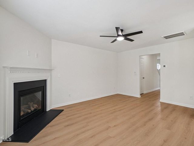 5908 Abbington Way, Raleigh, NC 27610