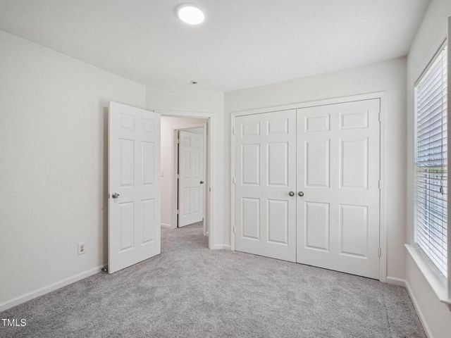 5908 Abbington Way, Raleigh, NC 27610