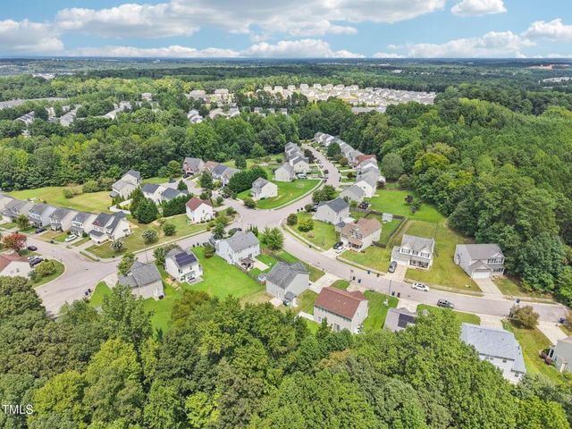 5908 Abbington Way, Raleigh, NC 27610