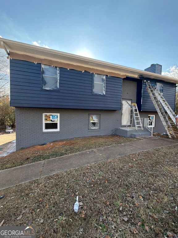 125 Belmont Farms Drive, Ellenwood, GA 30294