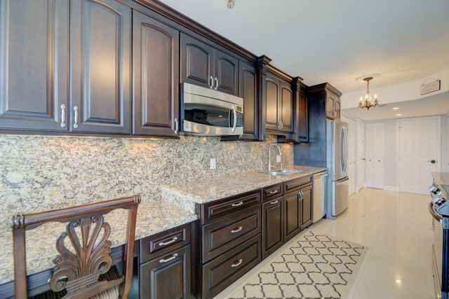 1390 S Ocean Boulevard 11d, Pompano Beach, FL 33062