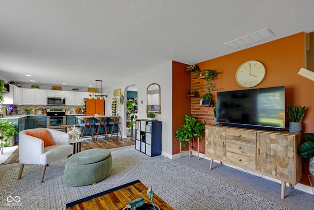 7716 Rose Lane, Ingalls, IN 46048
