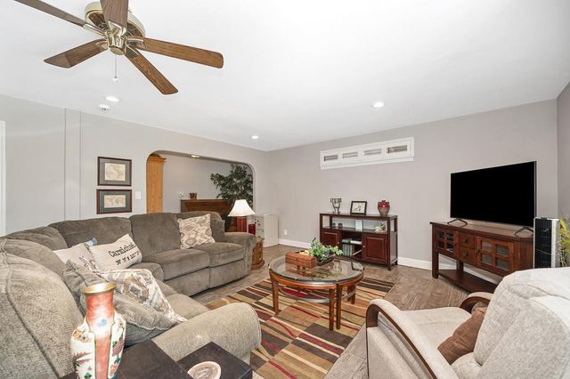 4130 Prospect Dr, Carmichael, CA 95608