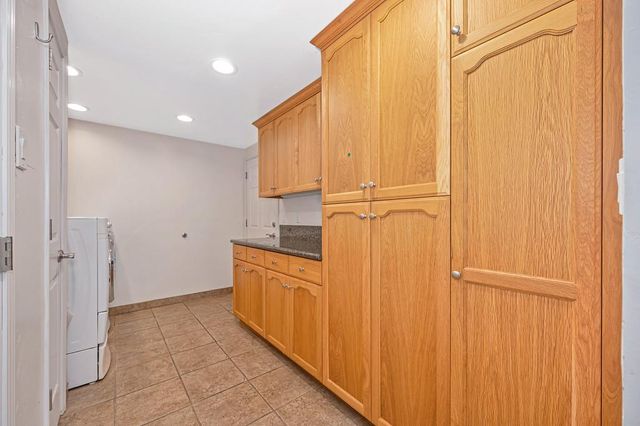 4130 Prospect Dr, Carmichael, CA 95608