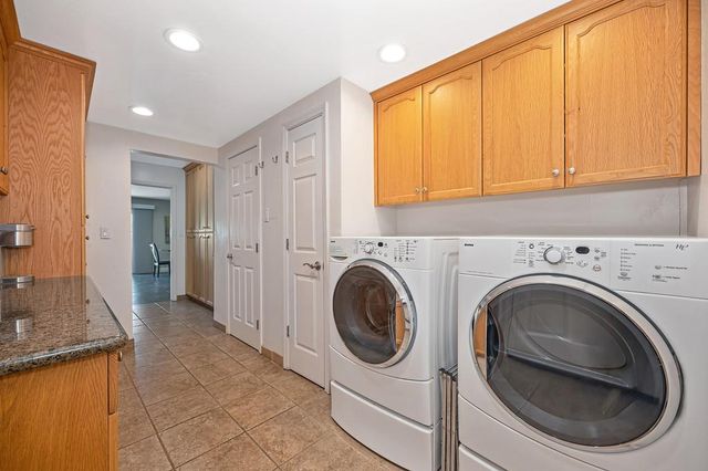 4130 Prospect Dr, Carmichael, CA 95608