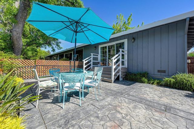 4130 Prospect Dr, Carmichael, CA 95608