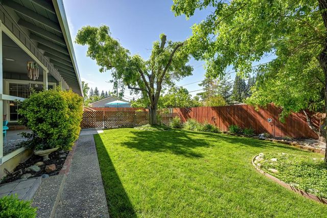 4130 Prospect Dr, Carmichael, CA 95608