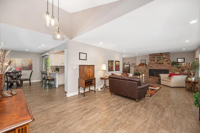 4130 Prospect Dr, Carmichael, CA 95608